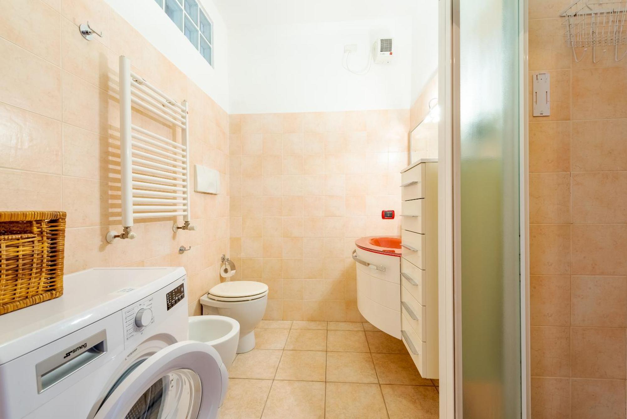 Guest Planet - Rosso Milano Apartment - Navigli Area Exterior foto