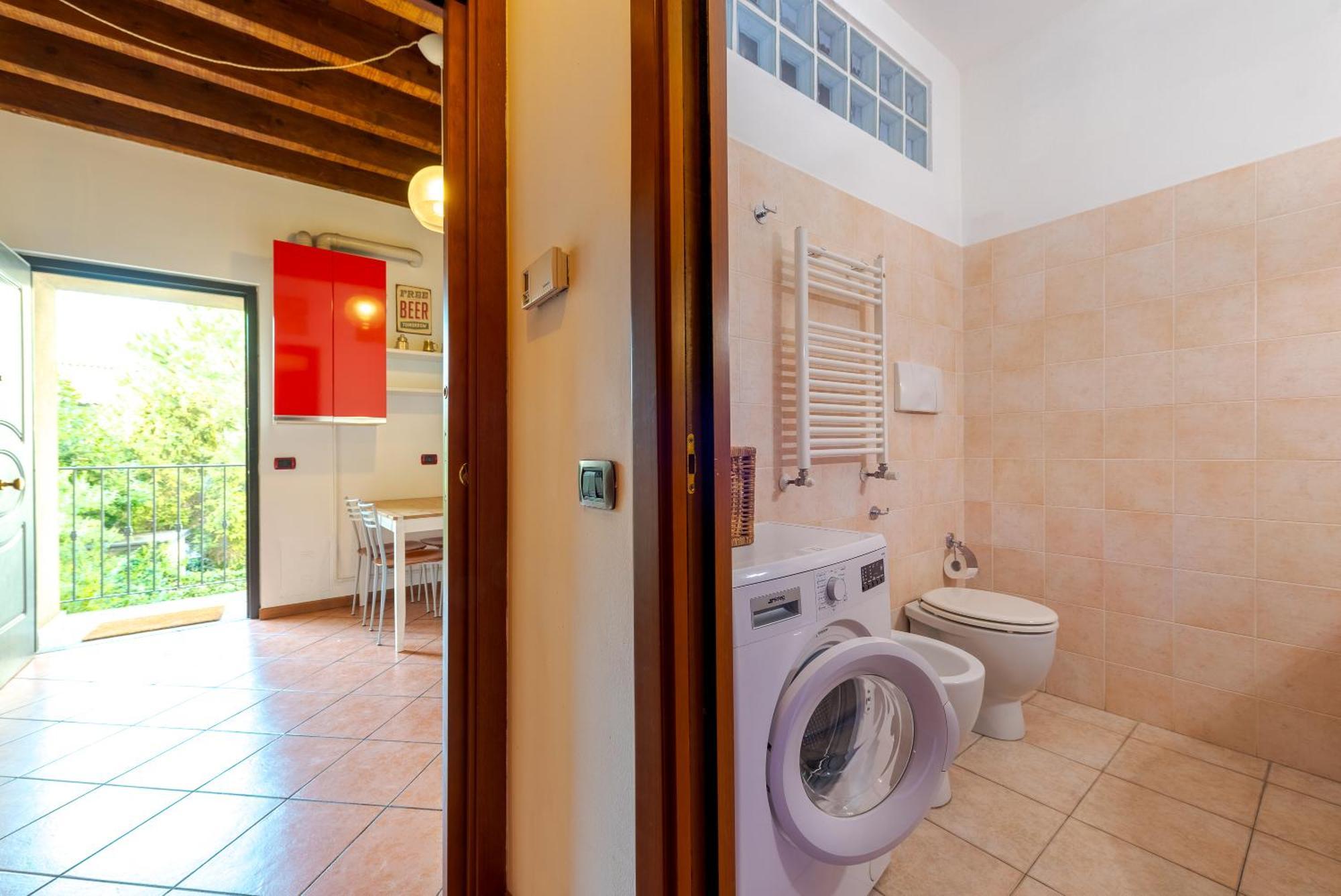 Guest Planet - Rosso Milano Apartment - Navigli Area Exterior foto