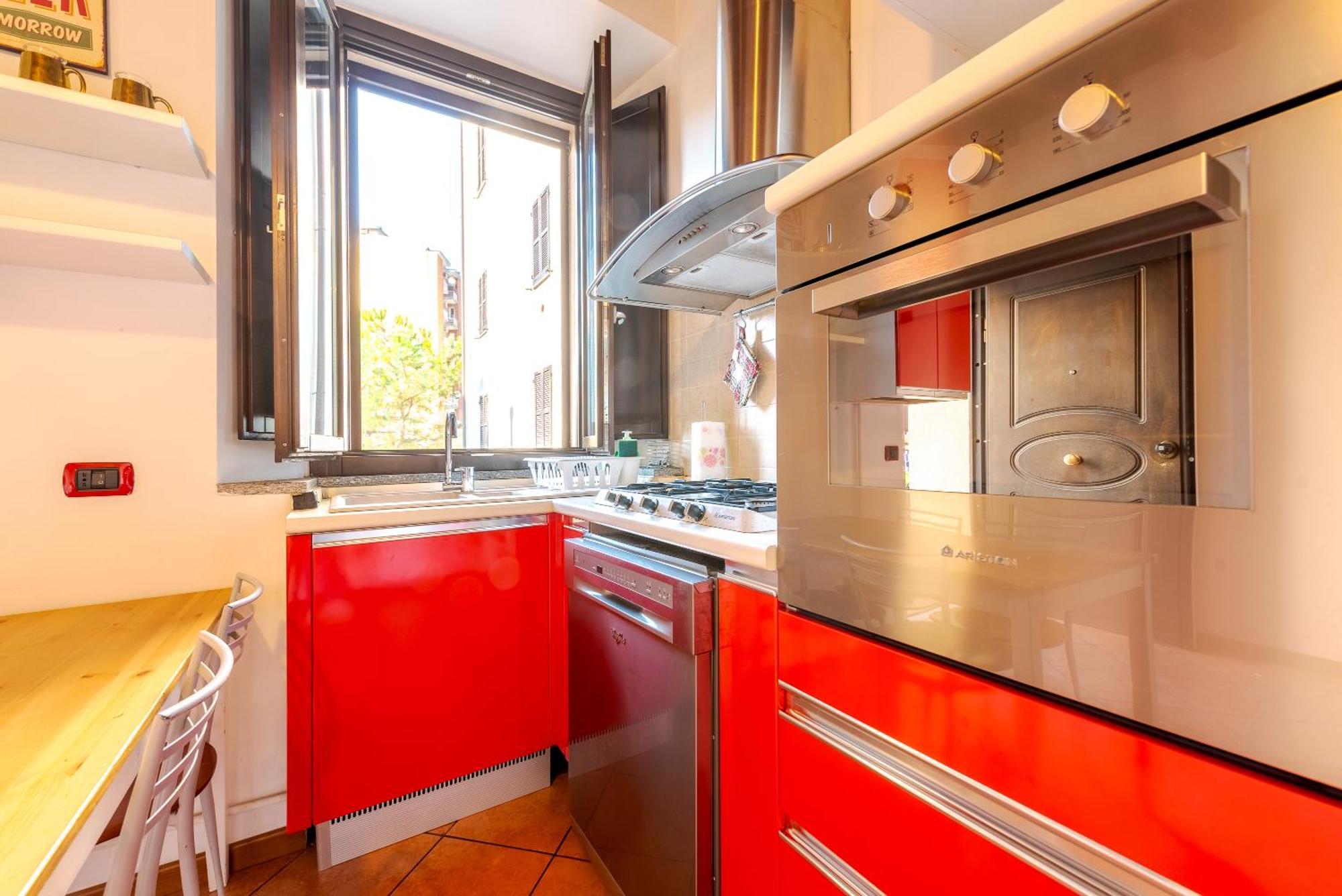 Guest Planet - Rosso Milano Apartment - Navigli Area Exterior foto