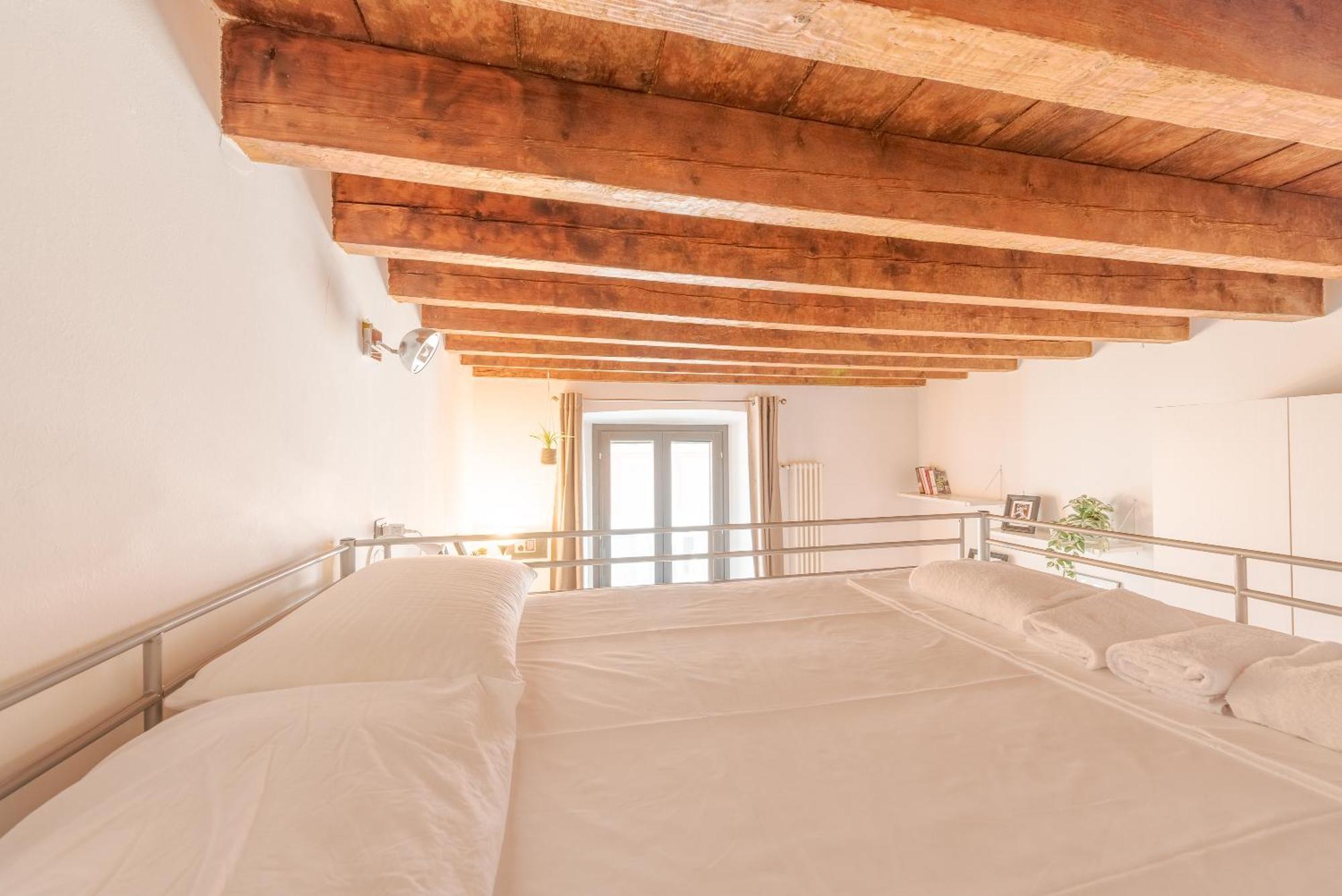 Guest Planet - Rosso Milano Apartment - Navigli Area Exterior foto